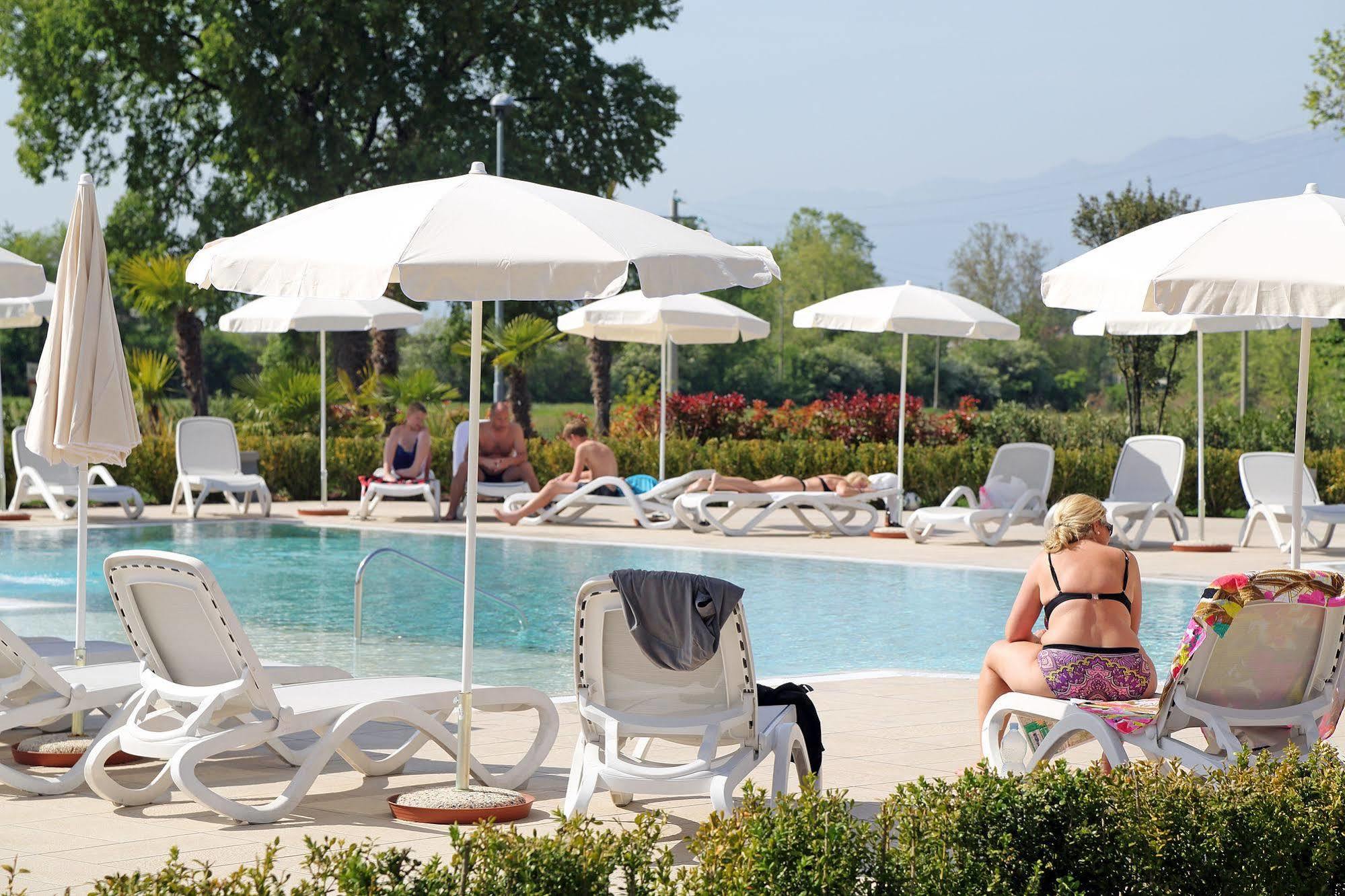 Residence Borgo Mondragon Lazise Dış mekan fotoğraf