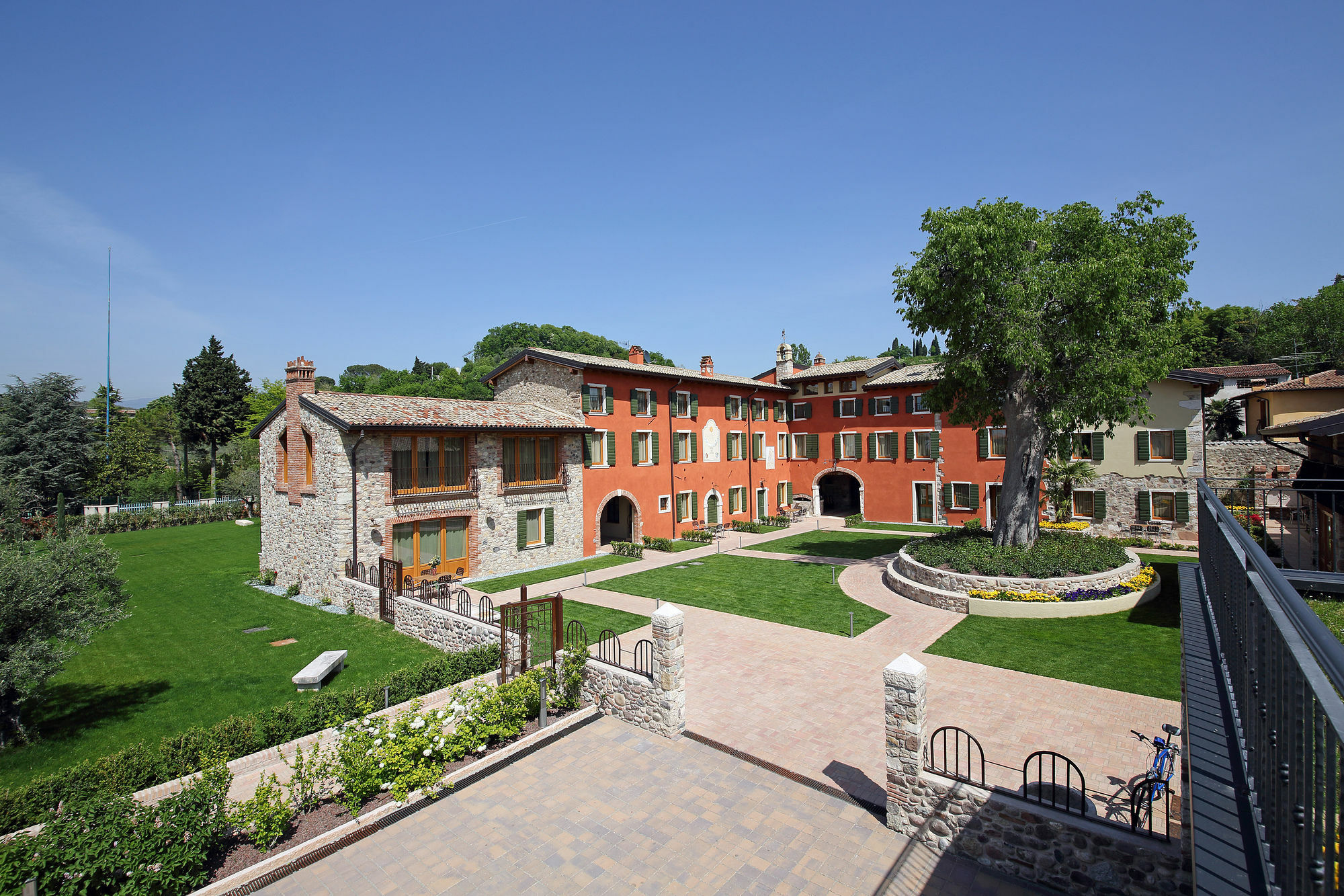 Residence Borgo Mondragon Lazise Dış mekan fotoğraf